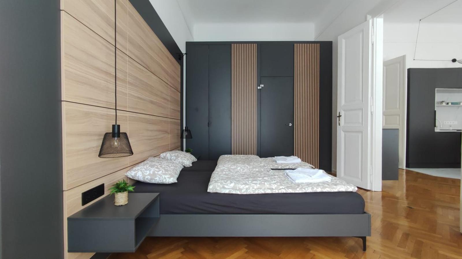 Mirai * Budapest