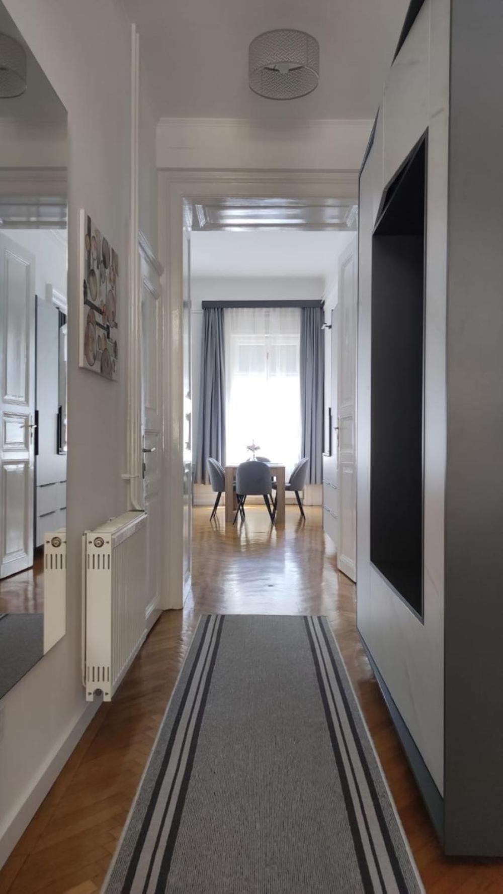 Apartment Mirai